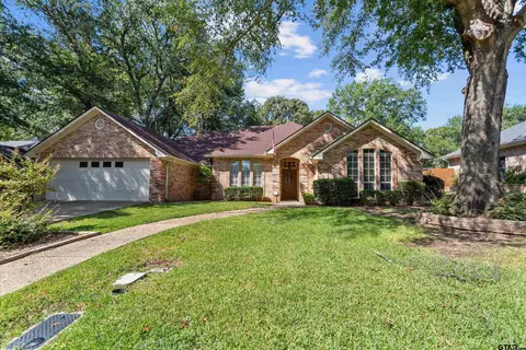 5805 Fallmeadow Dr, Tyler, TX 75703