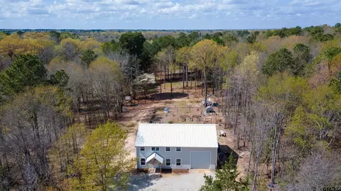 1581 County Road 3265, Mount Pleasant, TX 75455