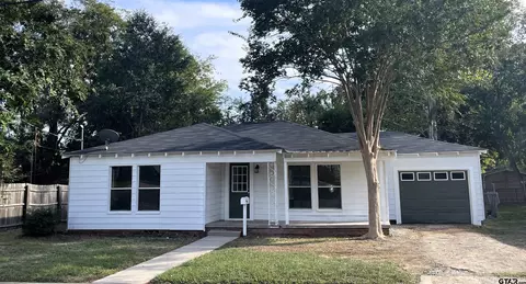 511 W Patton, Mineola, TX 75773