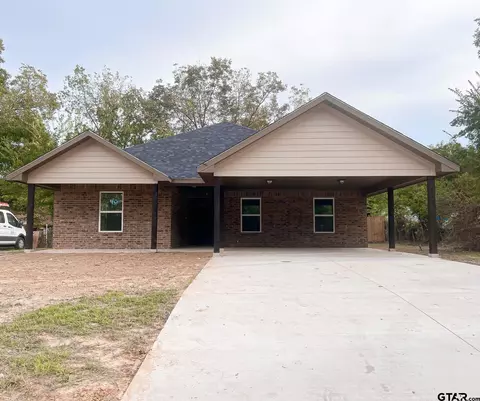 322 E Main, Mount Vernon, TX 75457