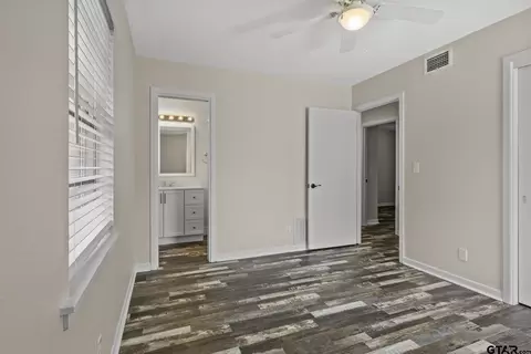 101 Walker Dr, Naples, TX 75568 photo 20