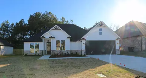 11929 Gillian Ct, Tyler, TX 75703