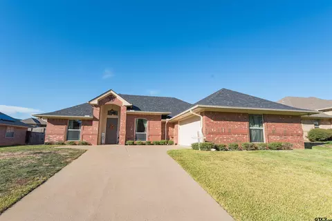 19470 Sara Ln, Flint, TX 75762