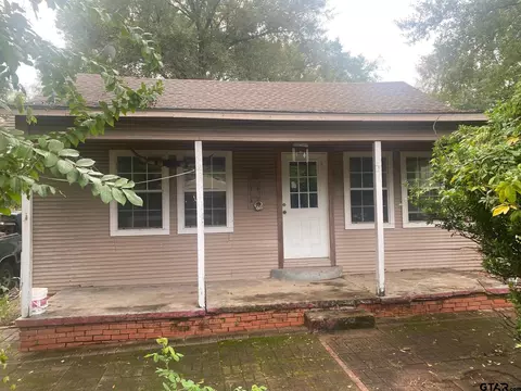 1220 N Pabst Ave, Tyler, TX 75702