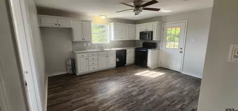 2729 Airstrip, Gilmer, TX 75644 photo 6