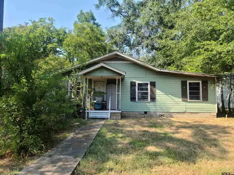 413 Highland, Kilgore, TX 75662