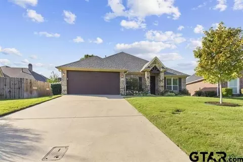 1203 Encore, Longview, TX 75605