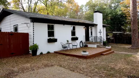218 Treetop, Hideaway, TX 75771 photo 1