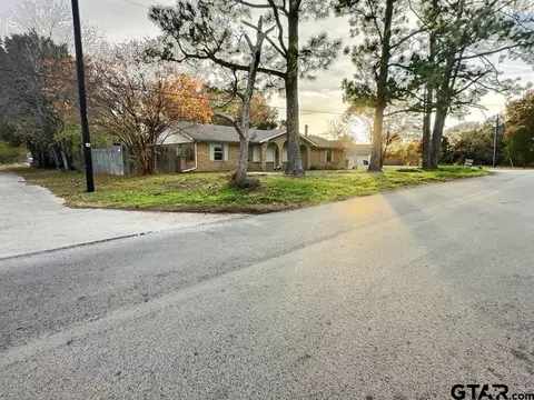 1000 E Ohio, Van, TX 75790 photo 2