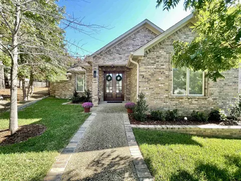 5720 Fern Cove Ter, Tyler, TX 75703
