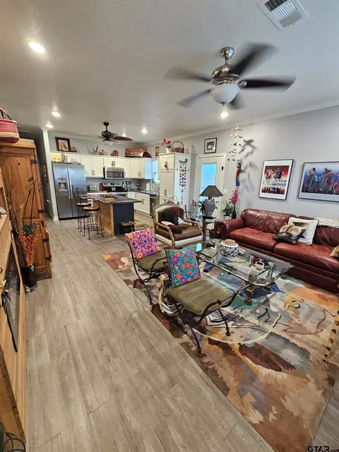 4003 Thomas, Longview, TX 75605 photo 7