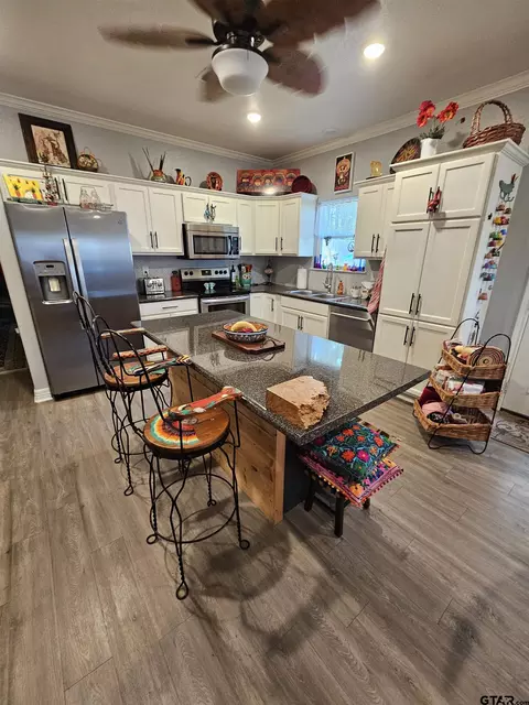 4003 Thomas, Longview, TX 75605 photo 5