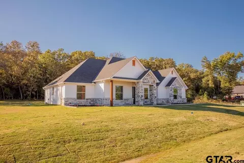 14689 Woodland Creek Dr, Tyler, TX 75706