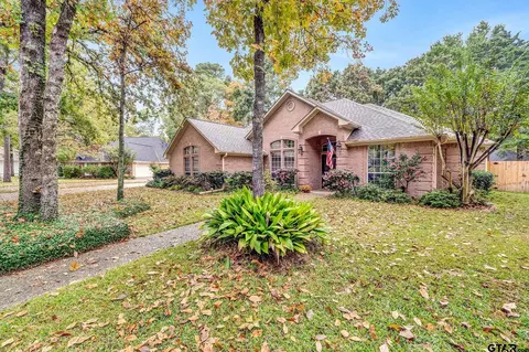 4118 Hollow Oak Cir, Tyler, TX 75707
