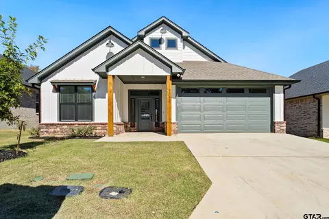 3075 Royal Garden Rd, Tyler, TX 75701