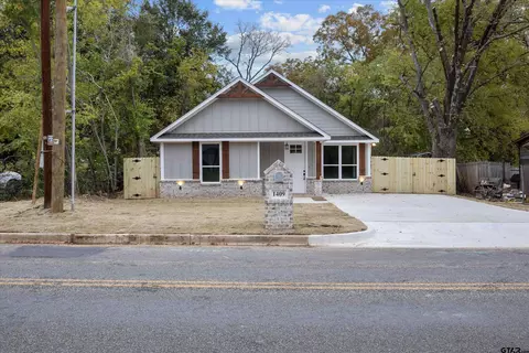 1409 N Palace, Tyler, TX 75702