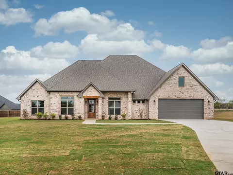 217 Serenity Dr, Bullard, TX 75757