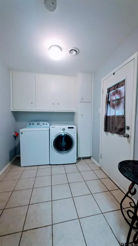 300 E Twilight, Longview, TX 75604 photo 23