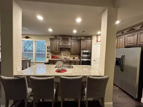 705 Copperleaf Dr, Midlothian, TX 76065 photo 7