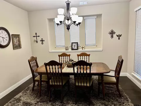 705 Copperleaf Dr, Midlothian, TX 76065 photo 3
