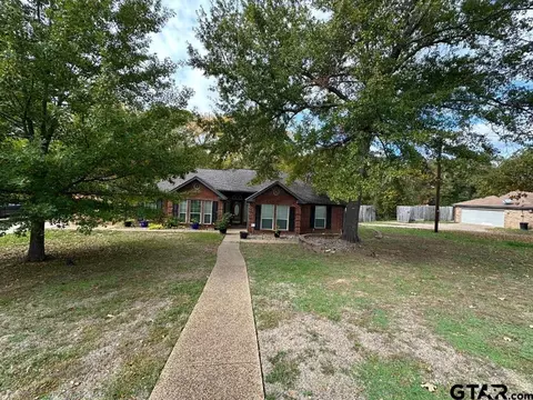 2420 N Fenton Ave, Tyler, TX 75702