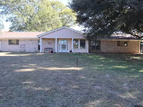 1459 W Fm 515, Winnsboro, TX 75494