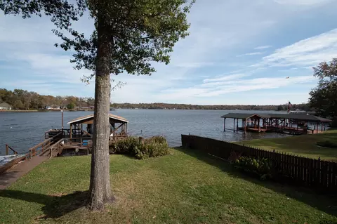 490 Dogwood Trl, Murchison, TX 75778