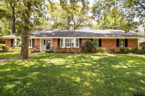 2036 Montrose Dr, Tyler, TX 75701