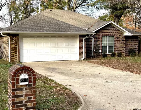 2216 Pinkerton St, Tyler, TX 75701
