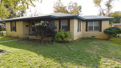 612 N Englewood Ave, Tyler, TX 75702