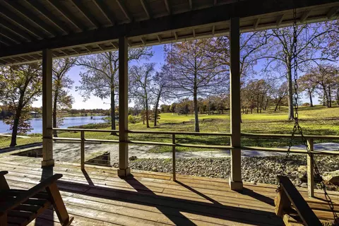 22045 Fm 1995, Lindale, TX 75771