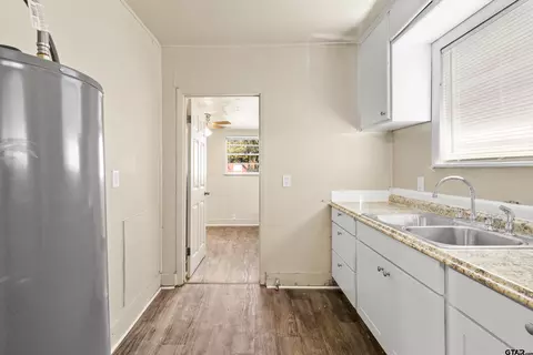 207 Mitchell St, Longview, TX 75601 photo 8