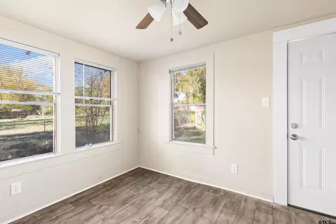 207 Mitchell St, Longview, TX 75601 photo 11