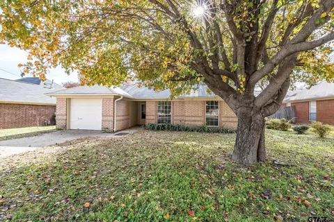 5604 Willingham, Tyler, TX 75704