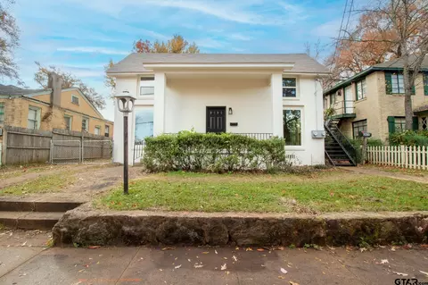 302 W Houston St, Tyler, TX 75702