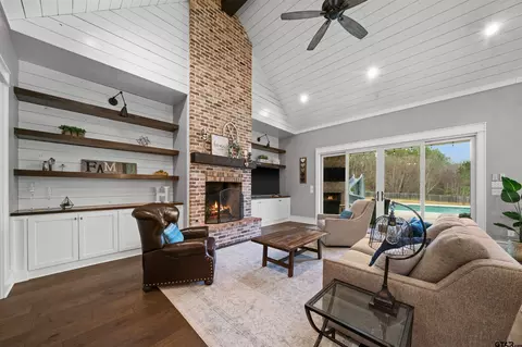 1607 Chaparrel Run, Tyler, TX 75703