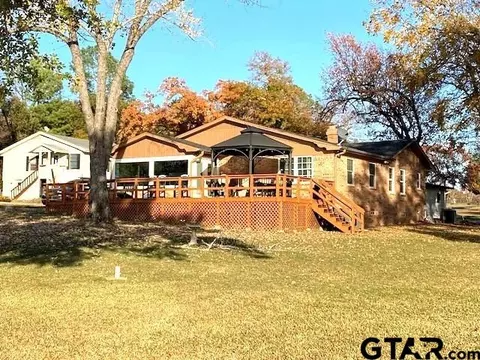 166 Bushwacker Dr, Mabank, TX 75156