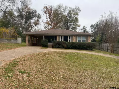 1613 Mcdonald, Tyler, TX 75701