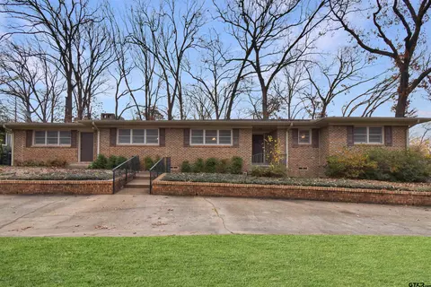 1611 Sybil Ln, Tyler, TX 75703