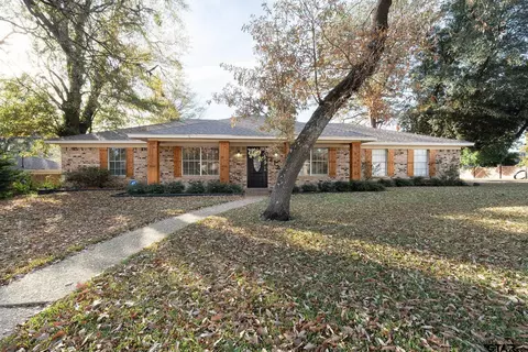 412 Whiteoak, Tyler, TX 75703