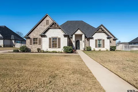 527 Coventry St, Bullard, TX 75757
