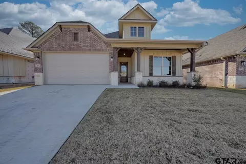 476 Preston Ridge Dr, Tyler, TX 75703