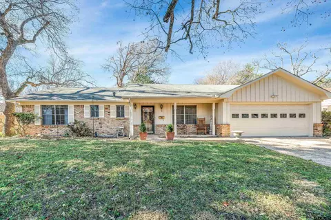 3507 Silverwood Dr, Tyler, TX 75701