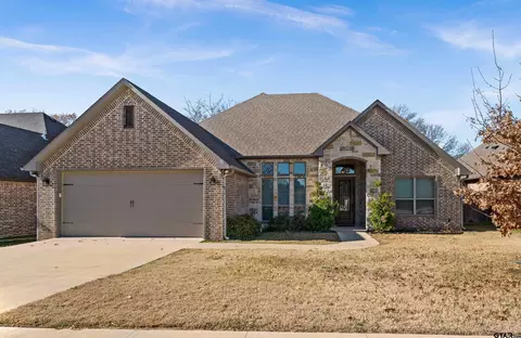 18890 Spanish Oak Ct, Flint, TX 75762
