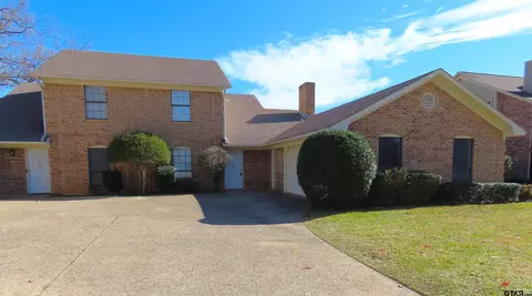 5506 Indian Springs Dr, Tyler, TX 75703