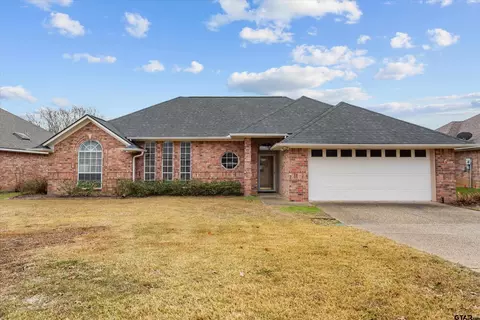 3123 Acacia Dr, Tyler, TX 75707