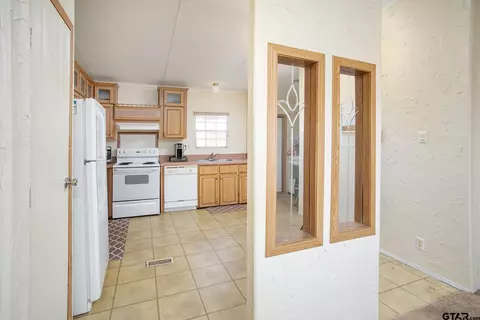 164 Kickapoo, Quitman, TX 75783 photo 9