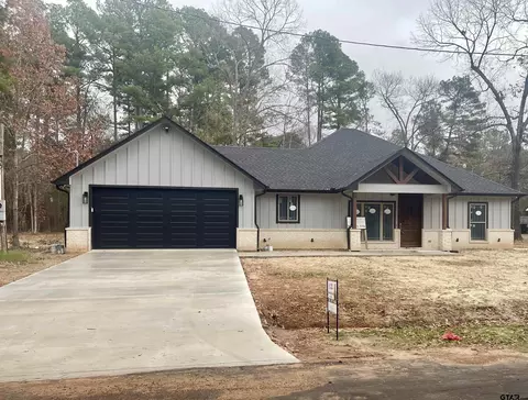 6149 Eastwood Dr, Gilmer, TX 75645