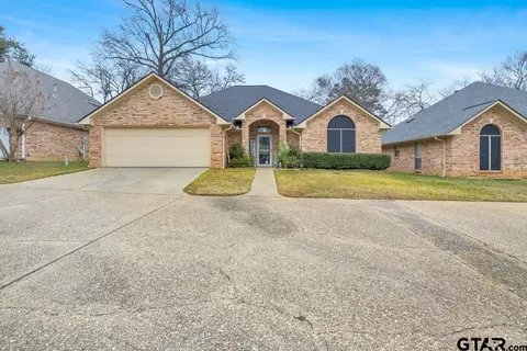 2816 Crestview Ave, Tyler, TX 75701