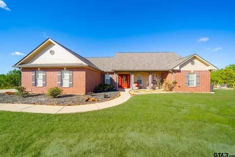 470 Roesch Rd, Hallsville, TX 75650